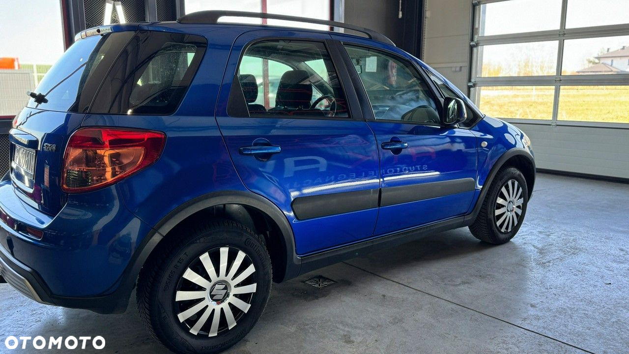 Suzuki SX4 1.6 Premium Outdoor - 5