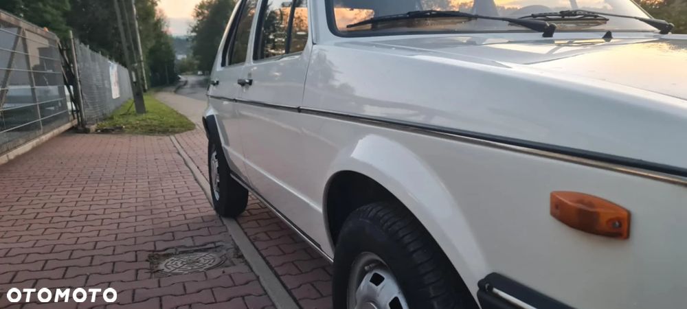 Volkswagen Golf 1.1 - 7