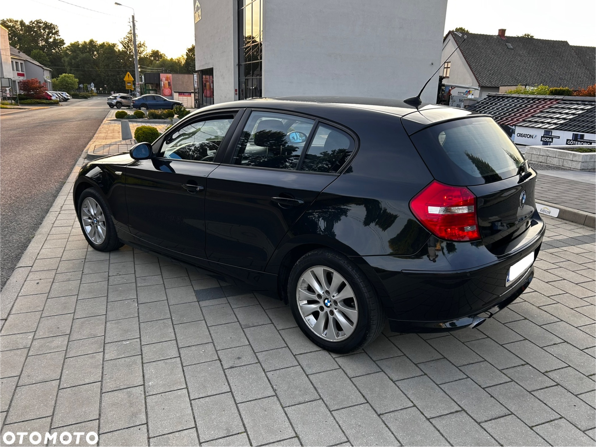 BMW Seria 1 118d - 10