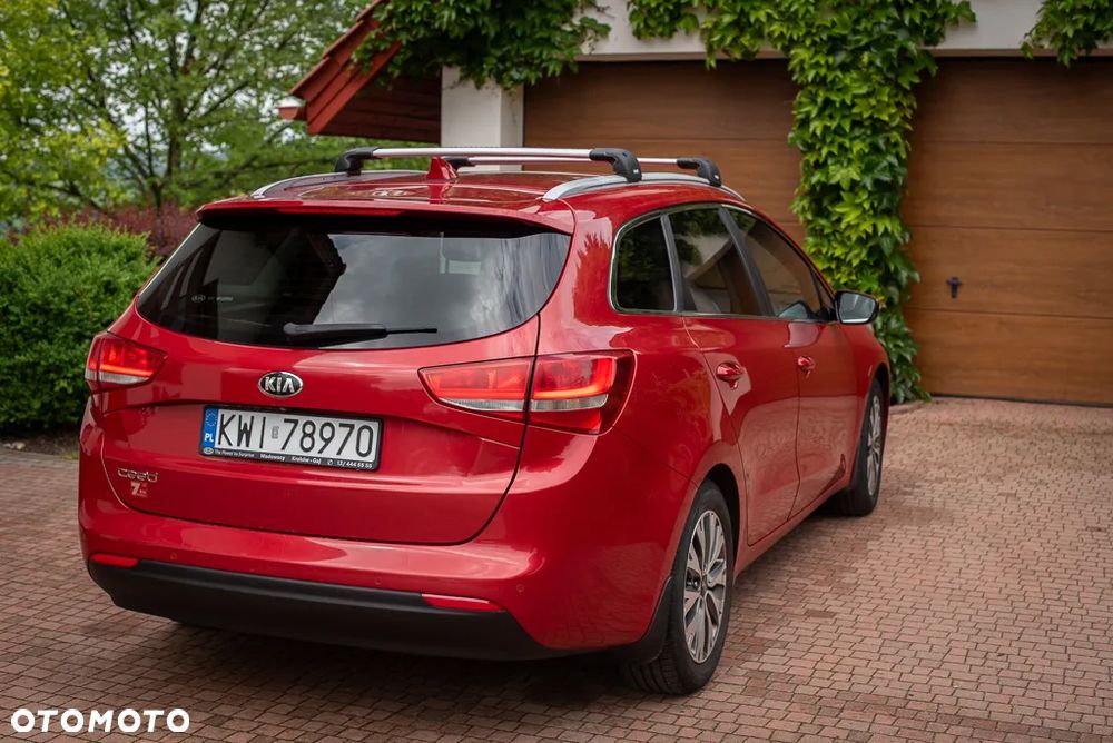 Kia Ceed 1.6 GDI L Business Line - 14