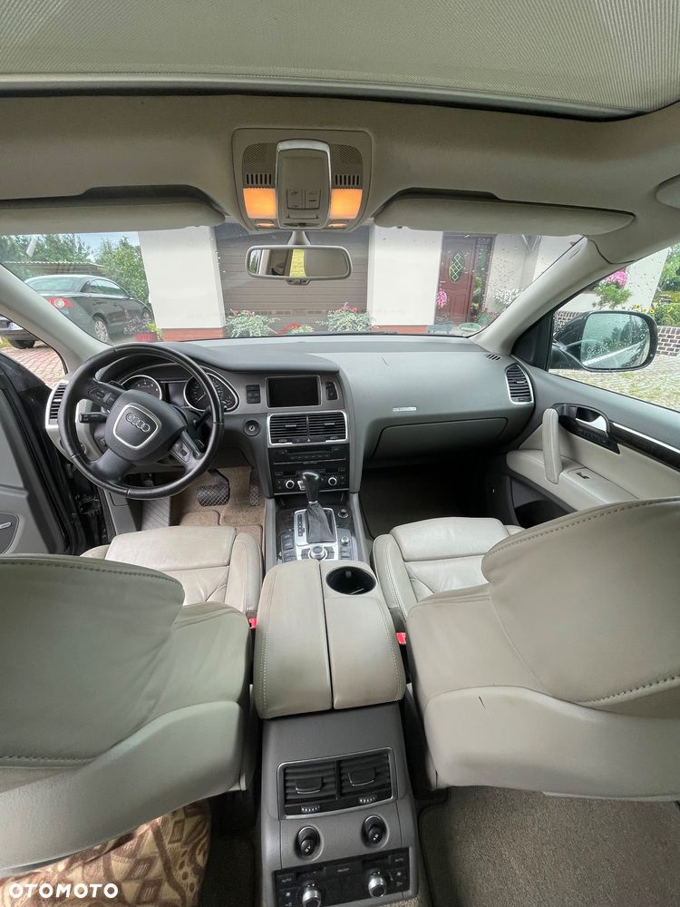 Audi Q7 4.2 FSI Quattro Tiptronic - 7