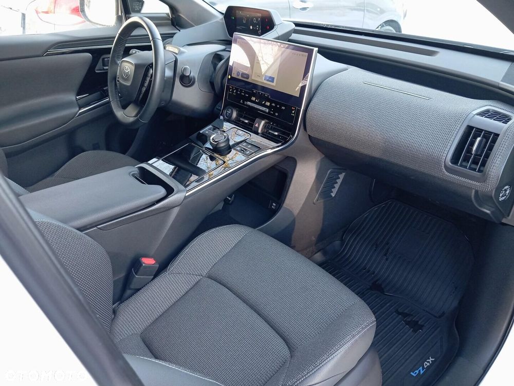 Toyota bZ4X 71.4kWh 4x4 Prestige - 12