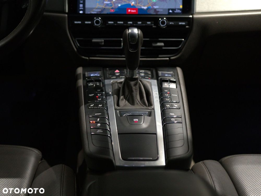 Porsche Macan Standard - 31