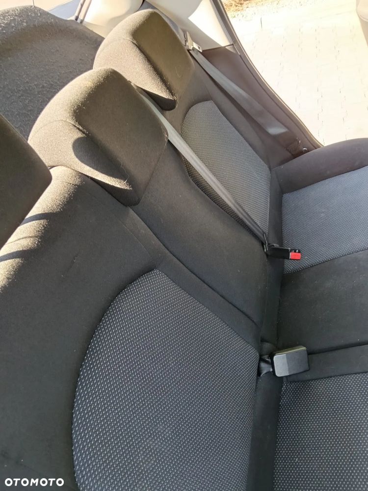 Peugeot 206 - 10