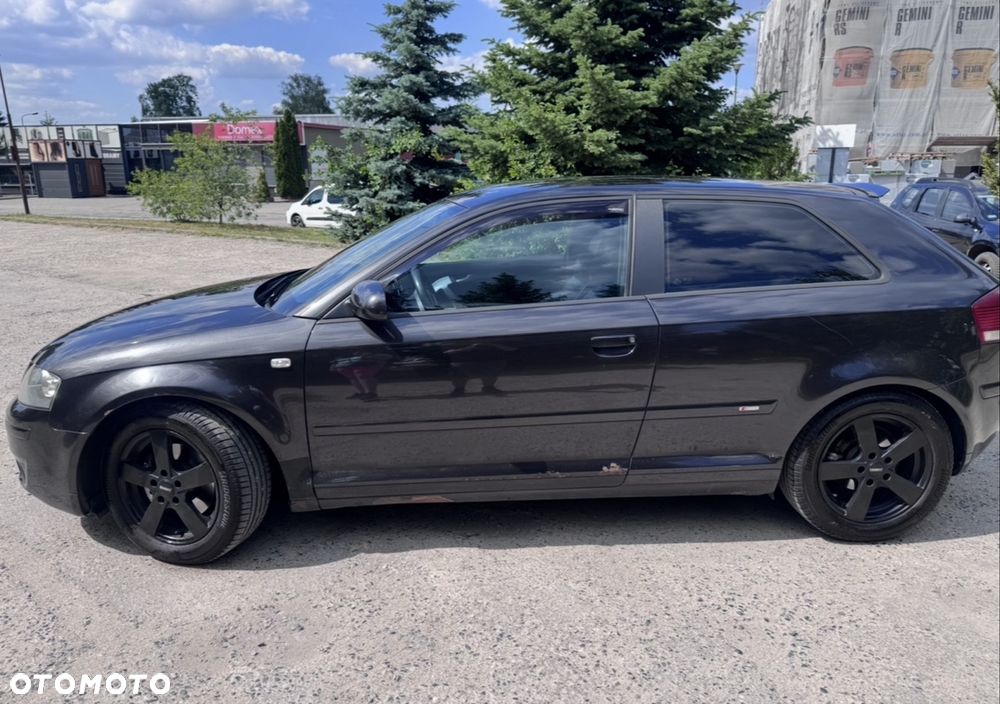 Audi A3 Sportback - 3