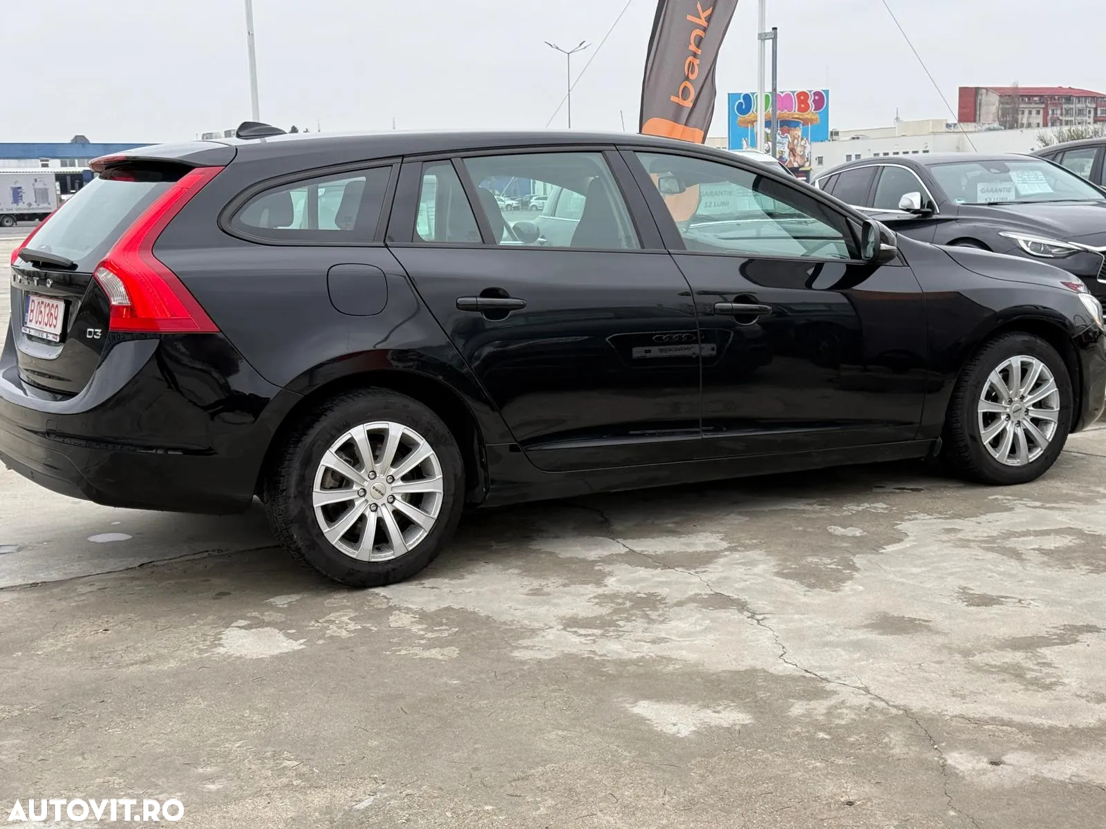 Volvo V60 D3 Geartronic Kinetic - 13