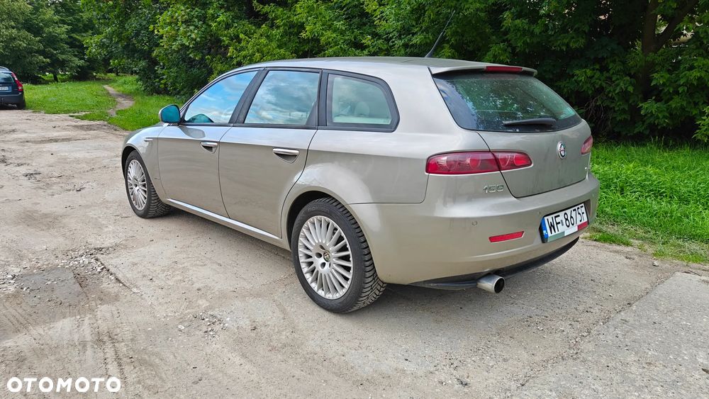Alfa Romeo 159 - 6