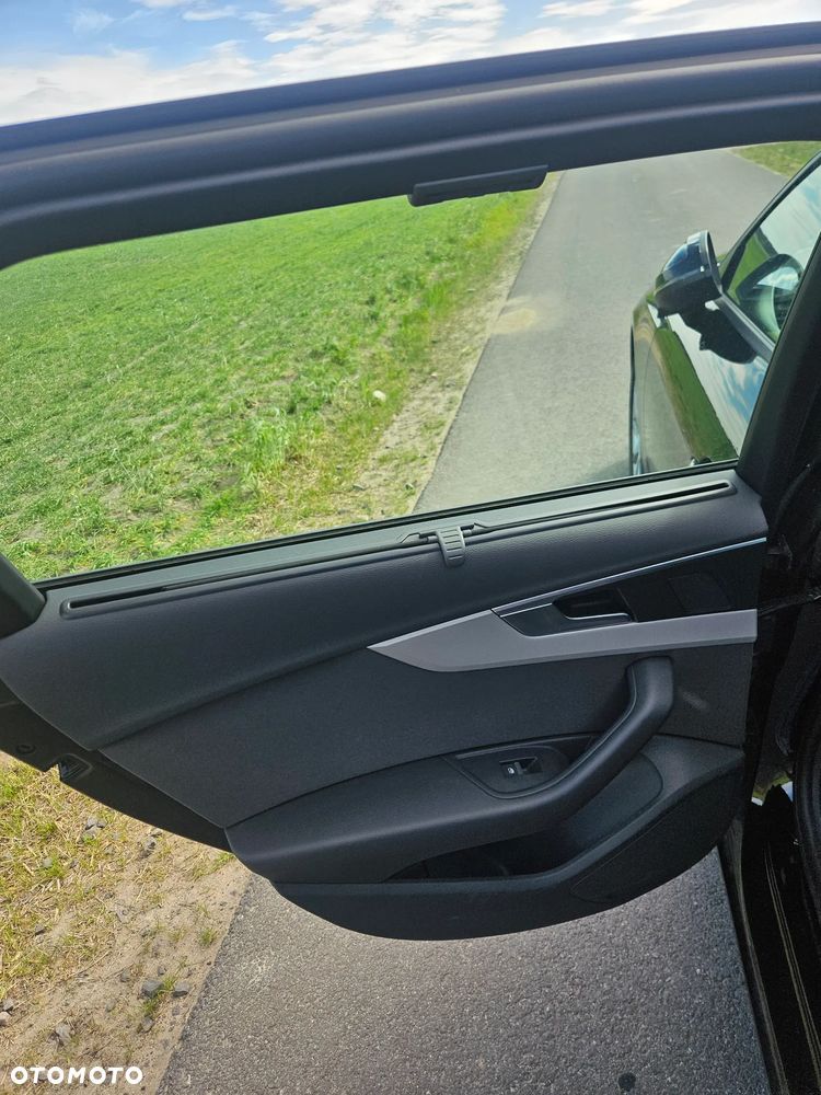 Audi A4 Avant 40 TDI S tronic - 11
