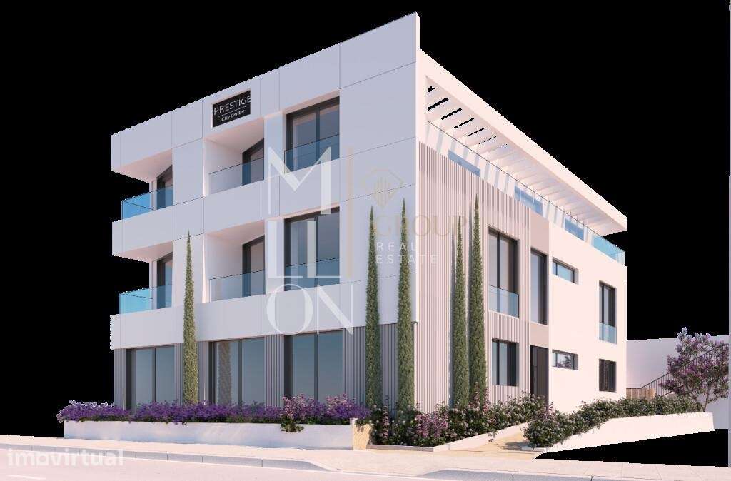 Apartamento T0 com quintal, no centro de Machico. - Grande imagem: 4/17