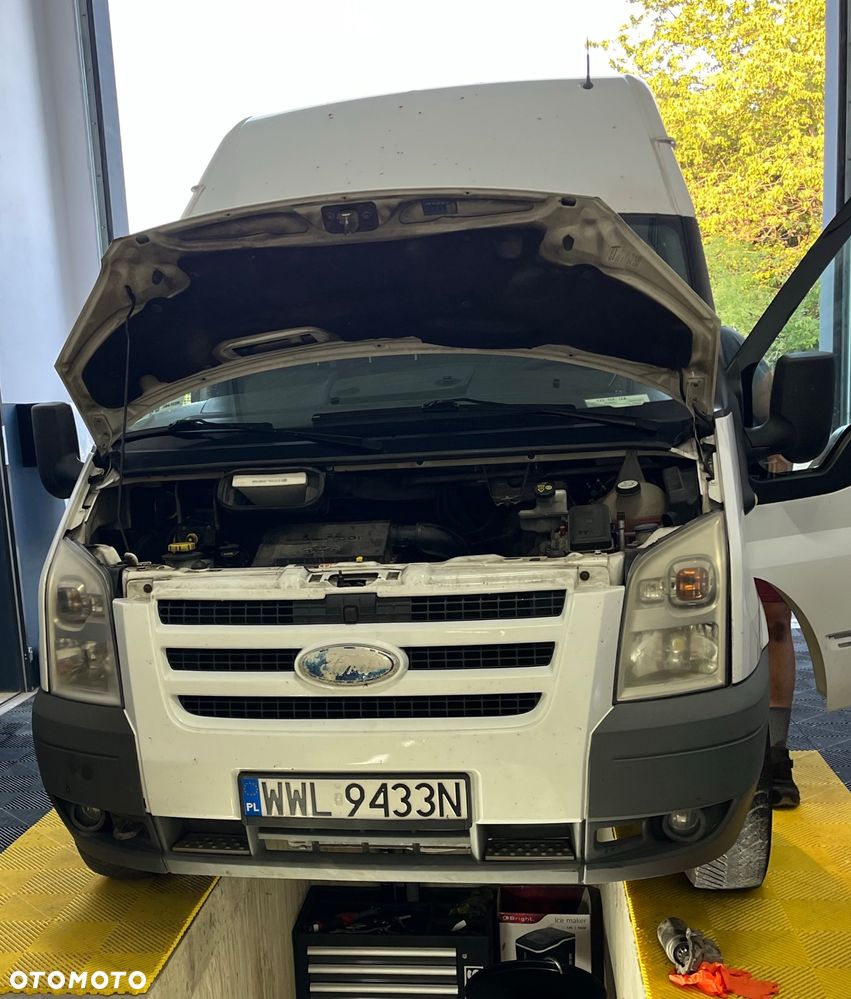 Ford Transit - 19