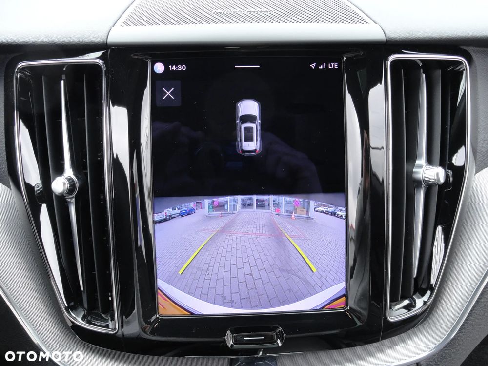 Volvo XC 60 B4 D Geartronic RDesign - 20