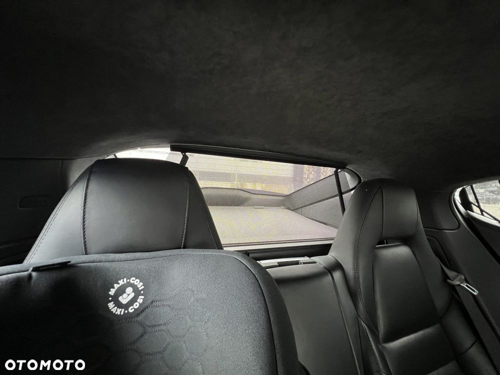 Porsche Panamera - 25