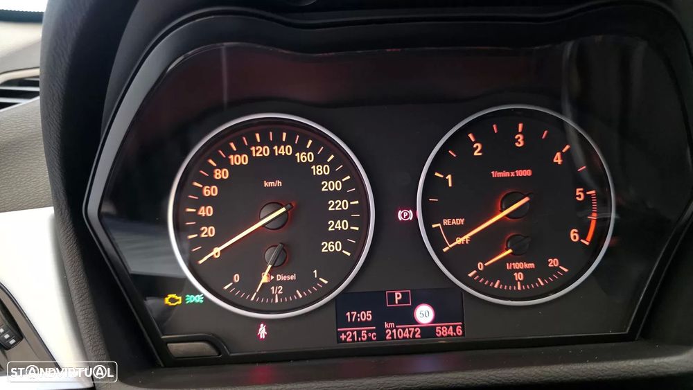 BMW X1 18 d sDrive Auto Line Sport - 35