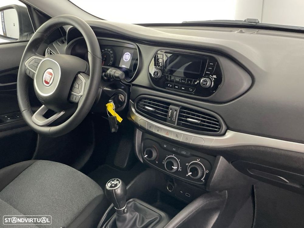 Fiat Tipo 1.3 M-Jet Easy - 22