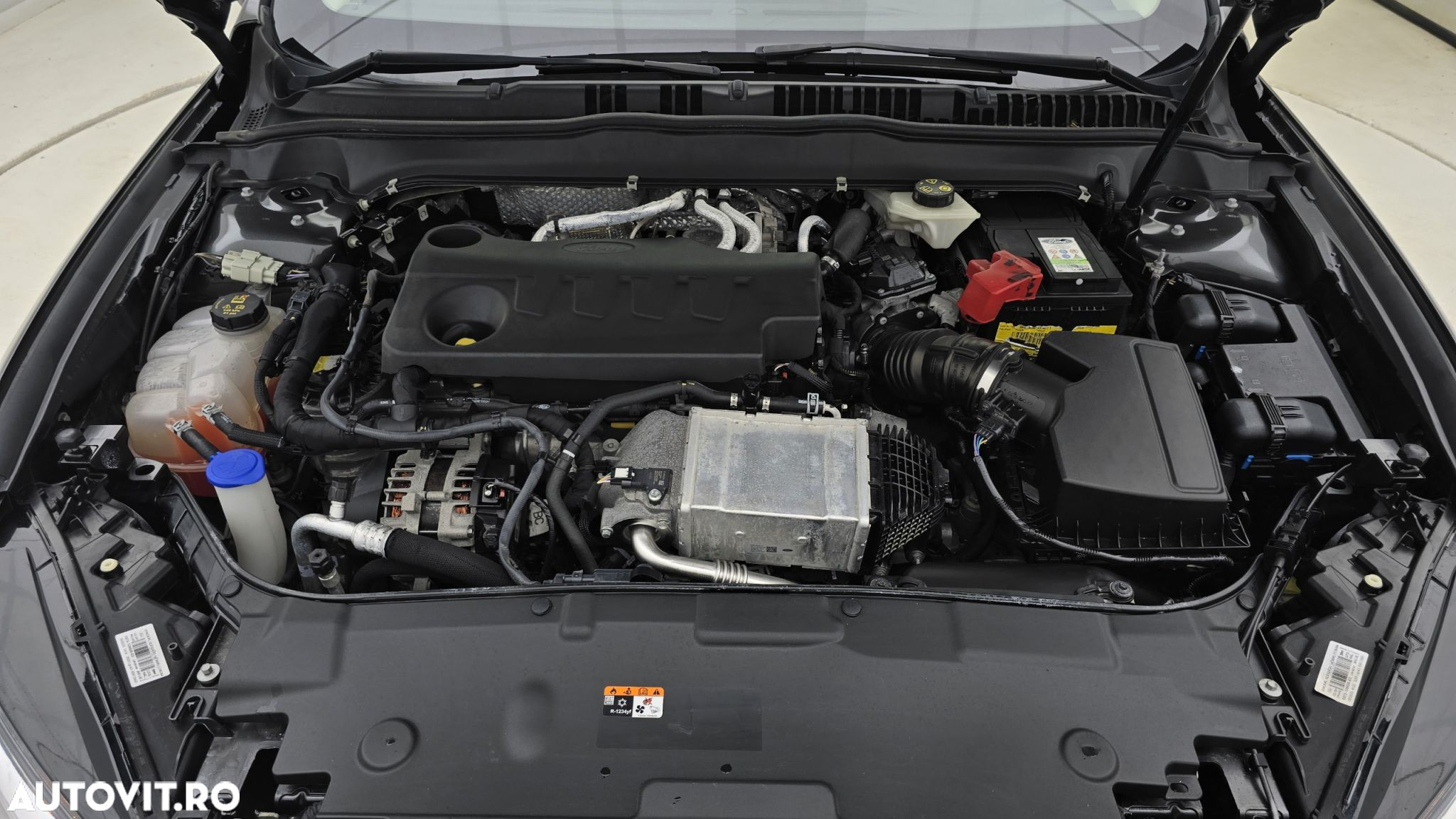 Ford Mondeo 2.0 TDCi Aut. Trend - 24