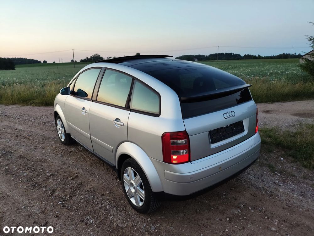 Audi A2 1.4 - 10