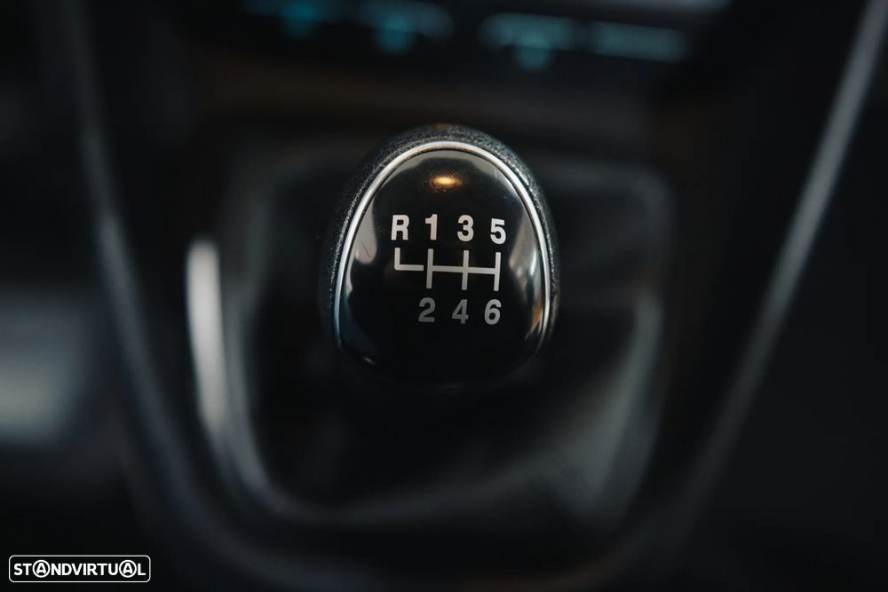Ford Transit Connect - 16