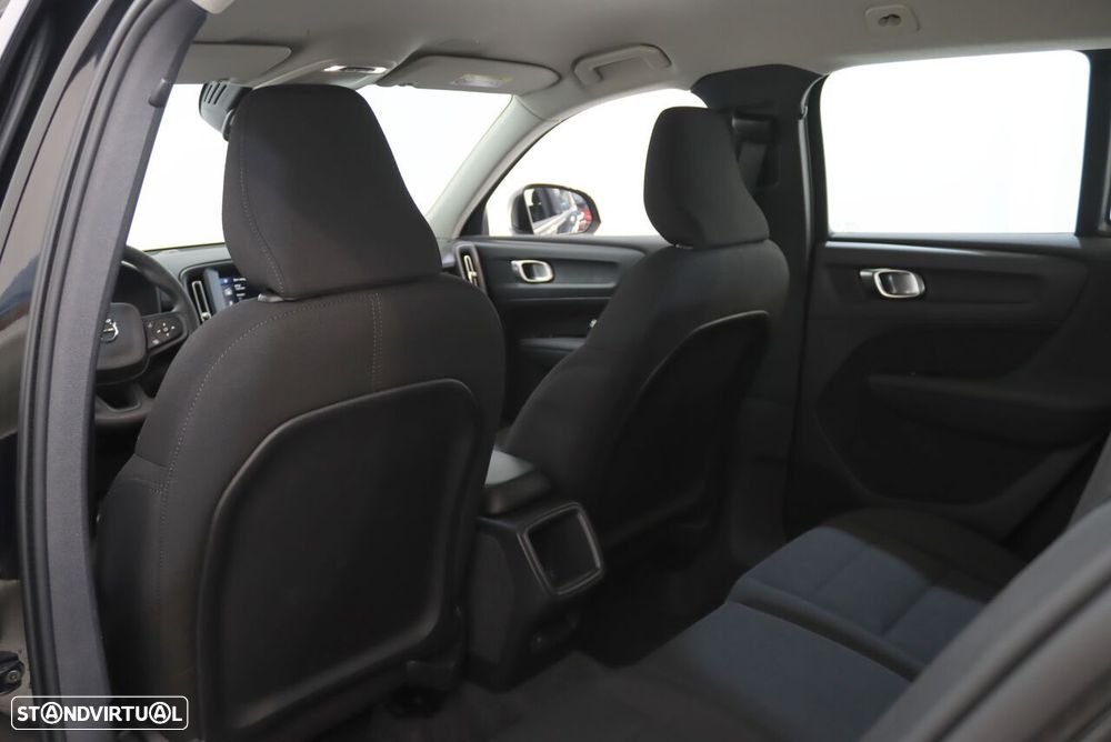 Volvo XC 40 1.5 T2 Momentum Core - 8