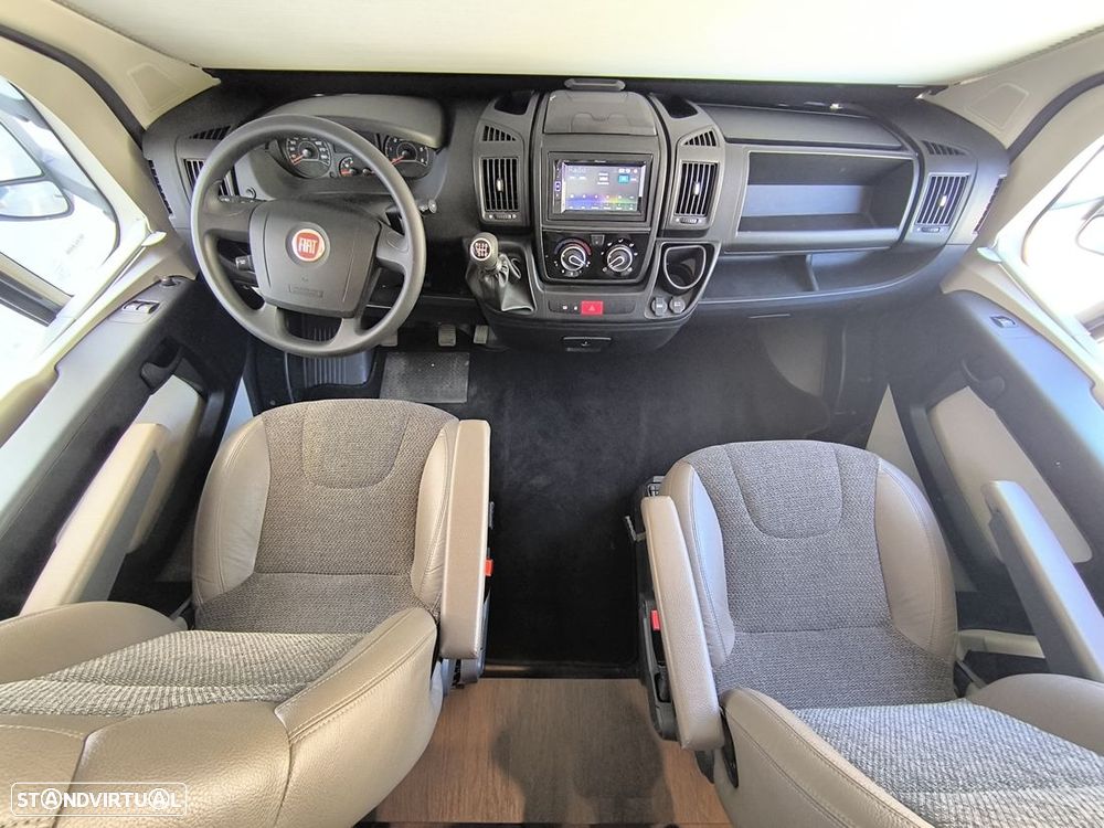 Adria Matrix 670DC (Cama central) - 25