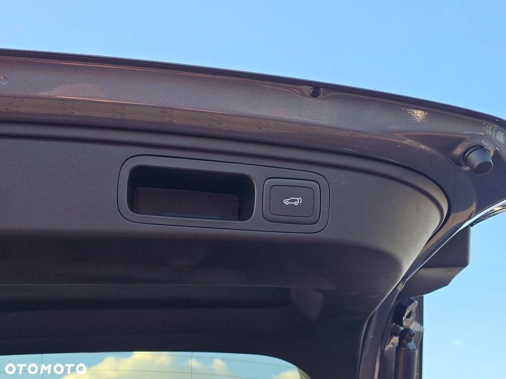 MG HS 1.5T HEV+ Exclusive - 8