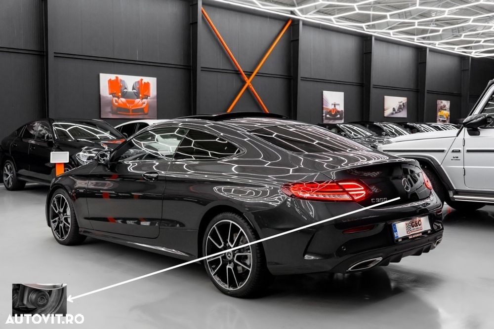 Mercedes-Benz C 300 4MATIC Aut. - 3