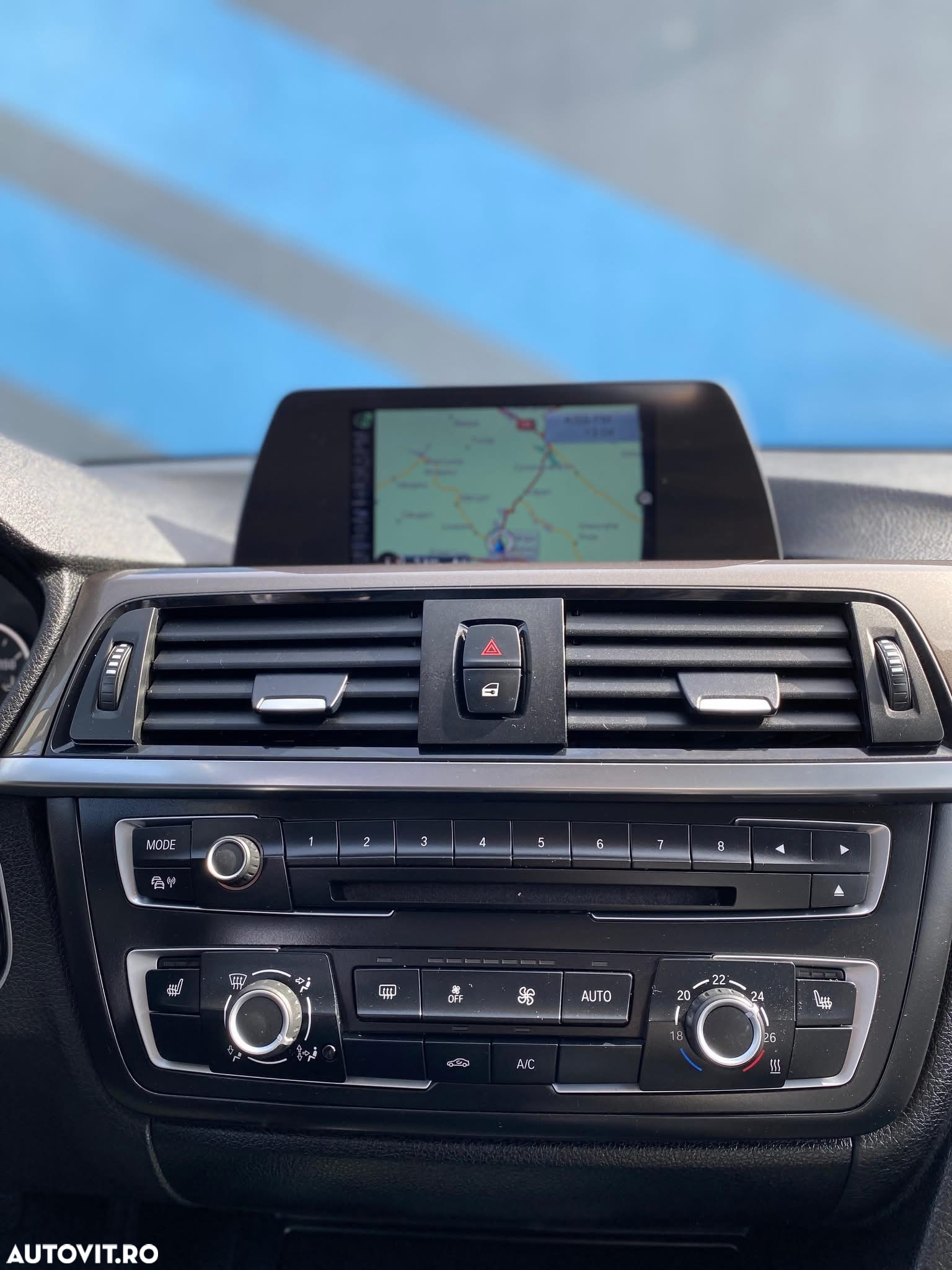 BMW Seria 3 318d - 7