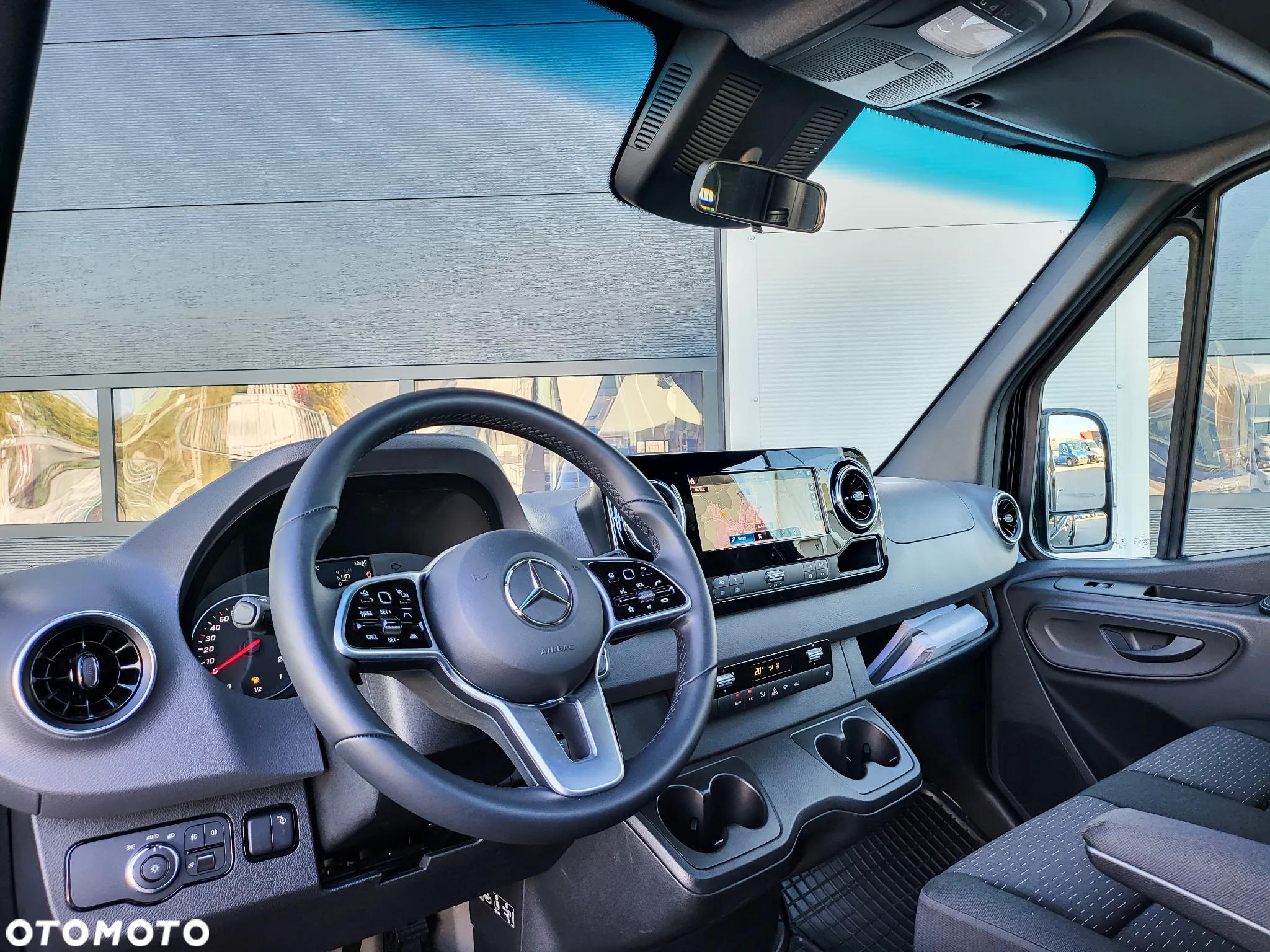 Mercedes-Benz Sprinter 519 3.0 V6 KEGGER  od ręki - 18