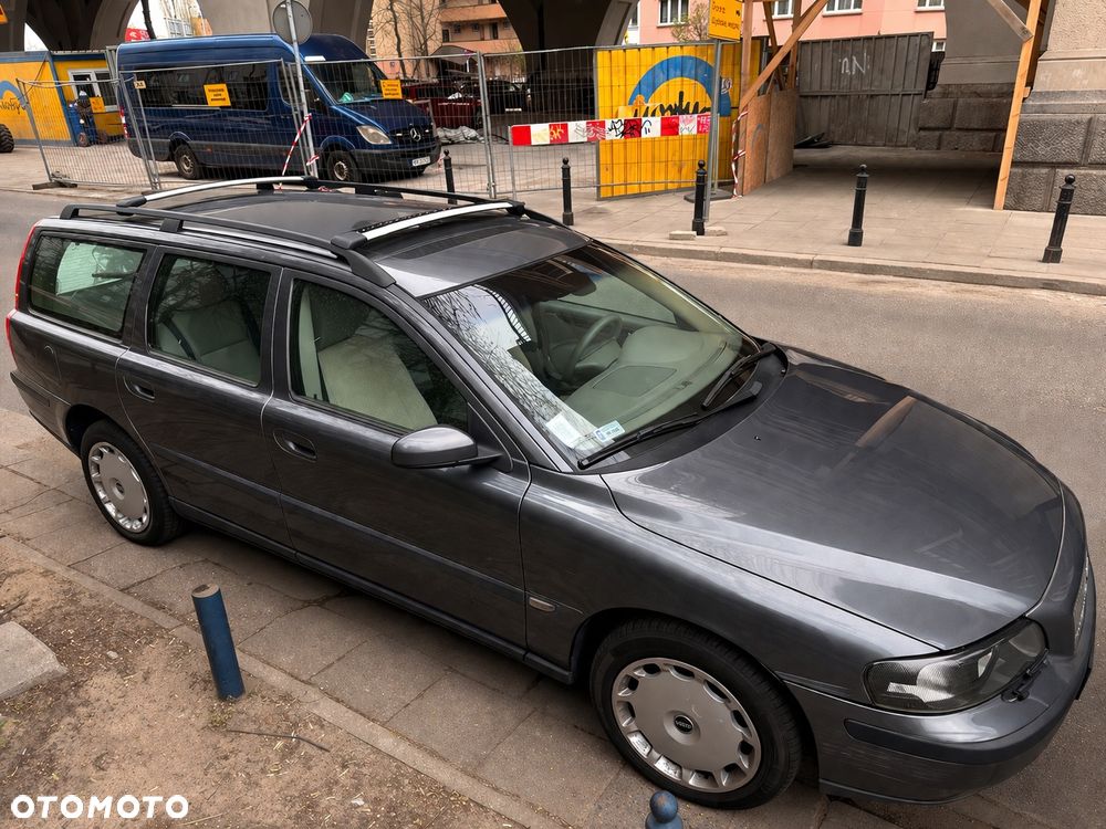 Volvo V70 2.5 T AWD Summum - 1