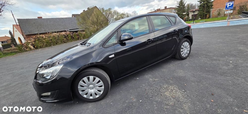 Opel Astra 1.4 Turbo Exklusiv - 20