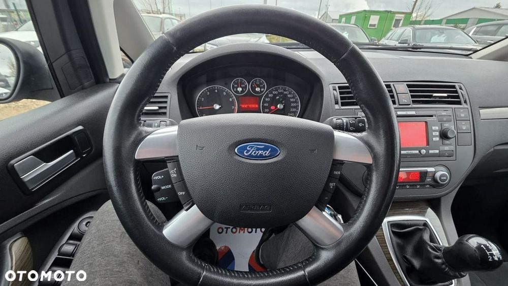 Ford C-MAX - 12