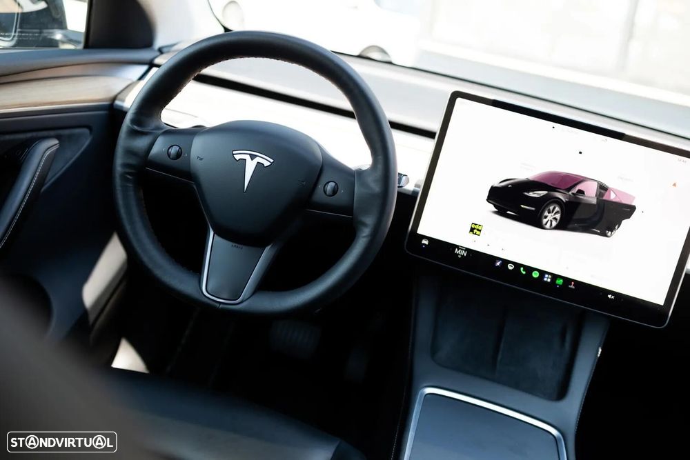 Tesla Model Y Long Range RWD - 3