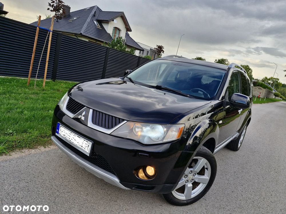 Mitsubishi Outlander 2.0 DID Instyle - 3