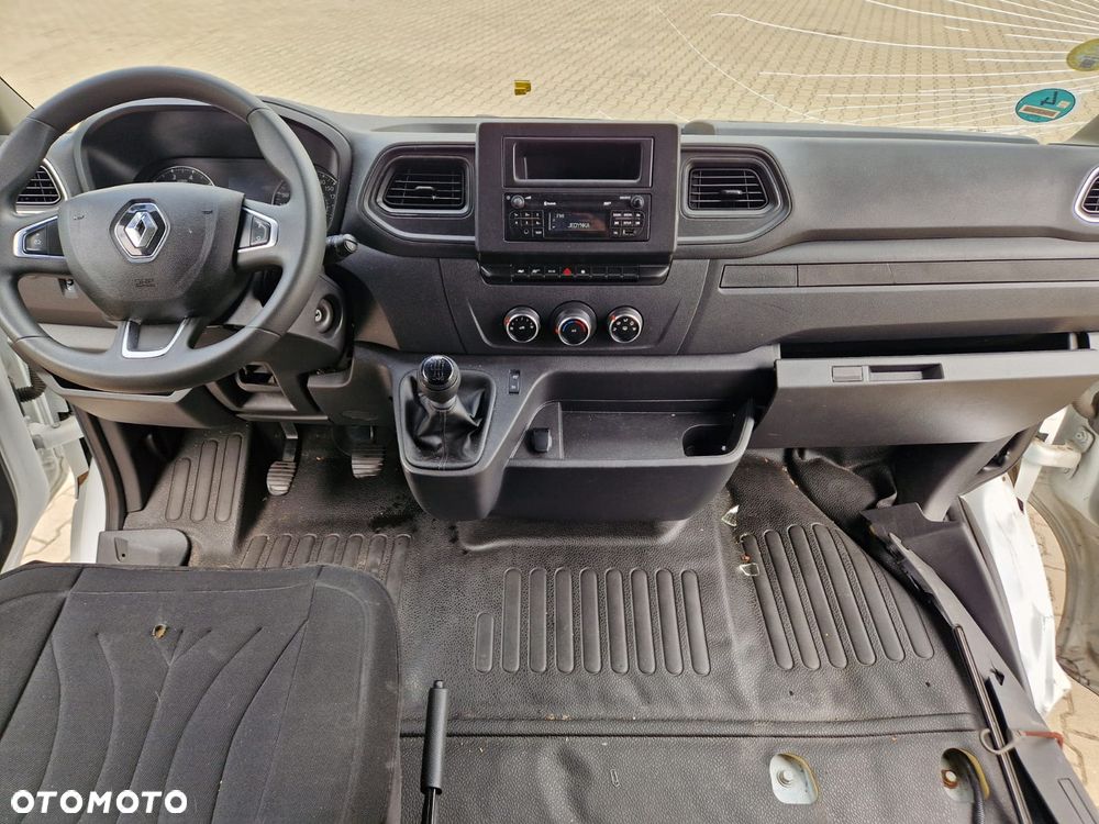 Renault Master - 11