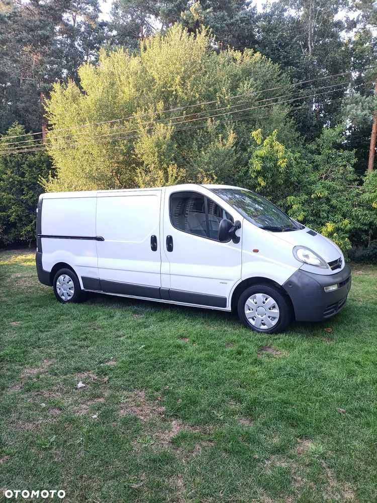 Opel Vivaro - 13