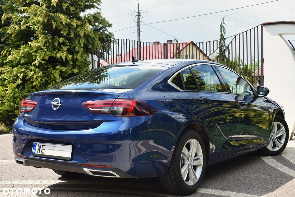Opel Insignia 2.0 CDTI Elegance S&S - 3