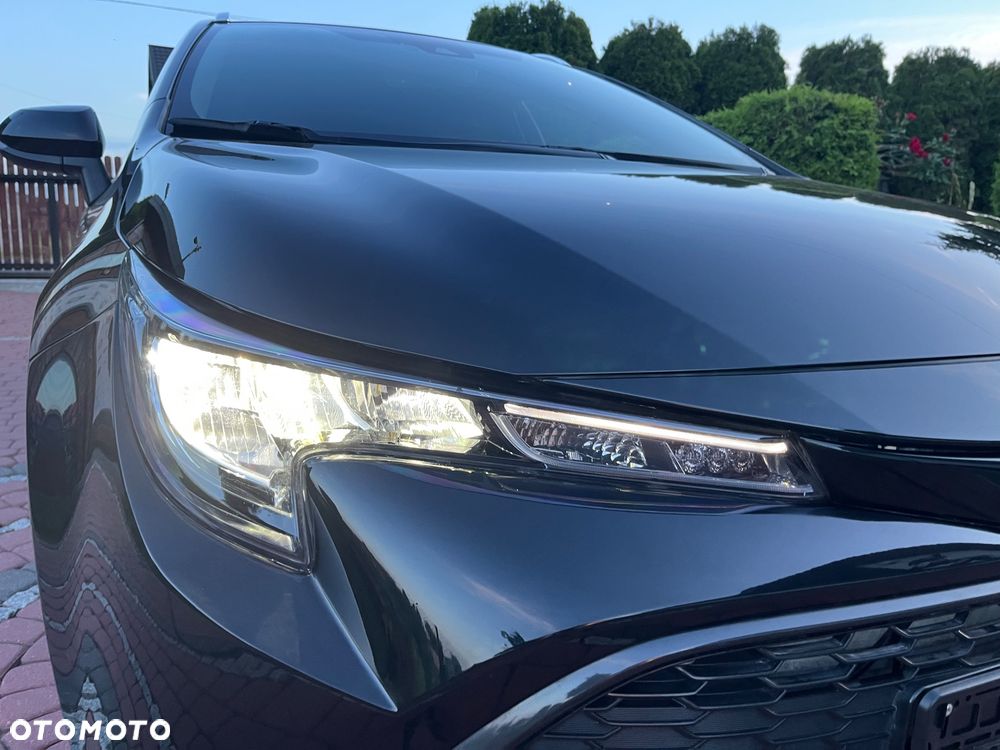 Toyota Corolla - 19