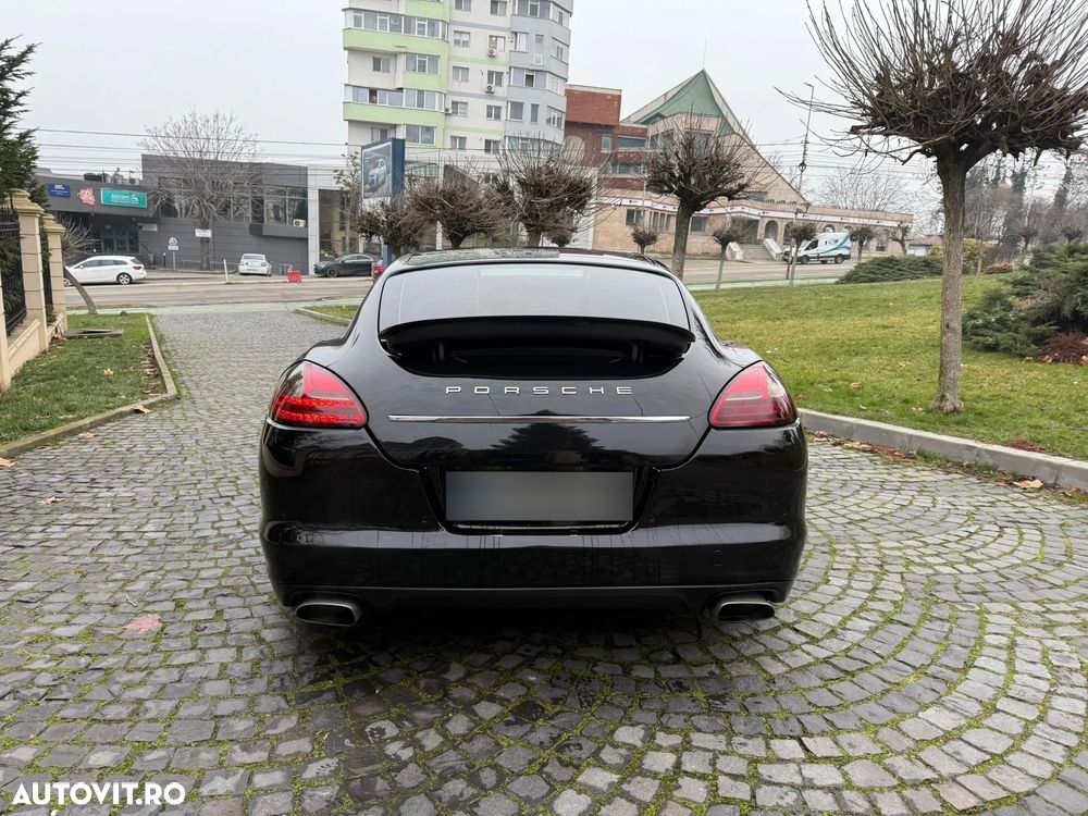 Porsche Panamera - 7