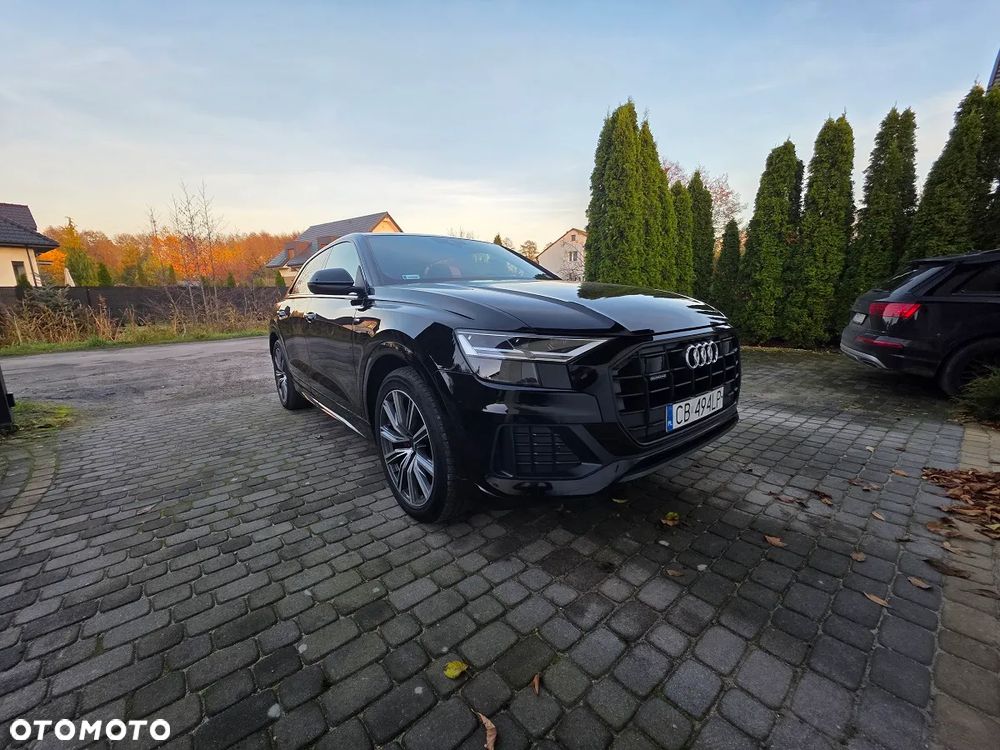 Audi Q8 - 8