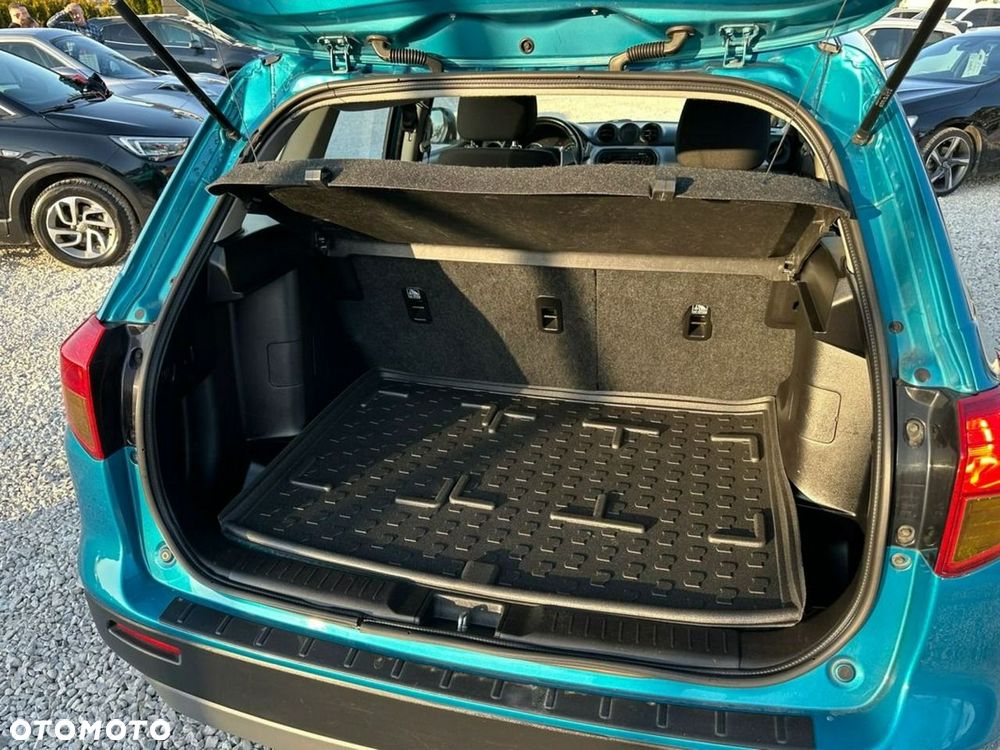 Suzuki Vitara 1.6 Comfort 2WD - 21