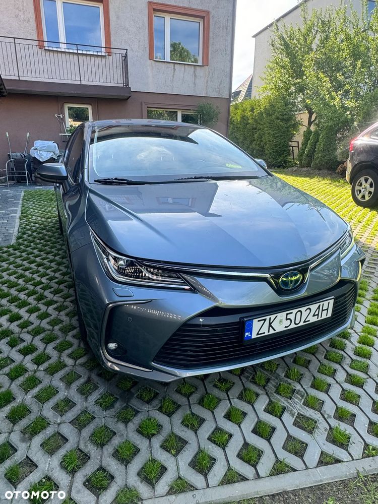 Toyota Corolla - 2