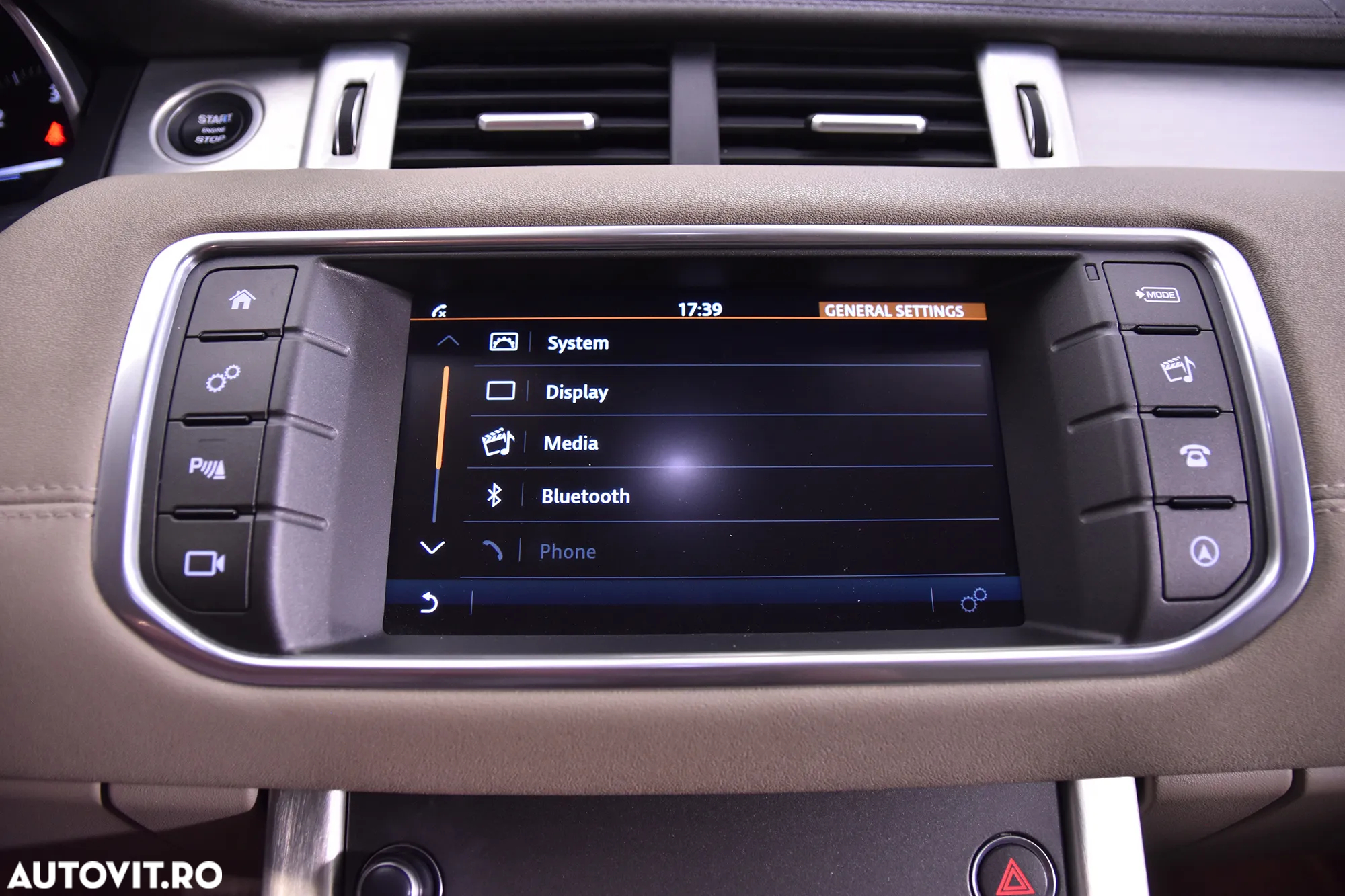 Land Rover Range Rover Evoque - 20