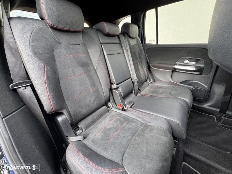 Mercedes-Benz GLB 200 d AMG Line - 26