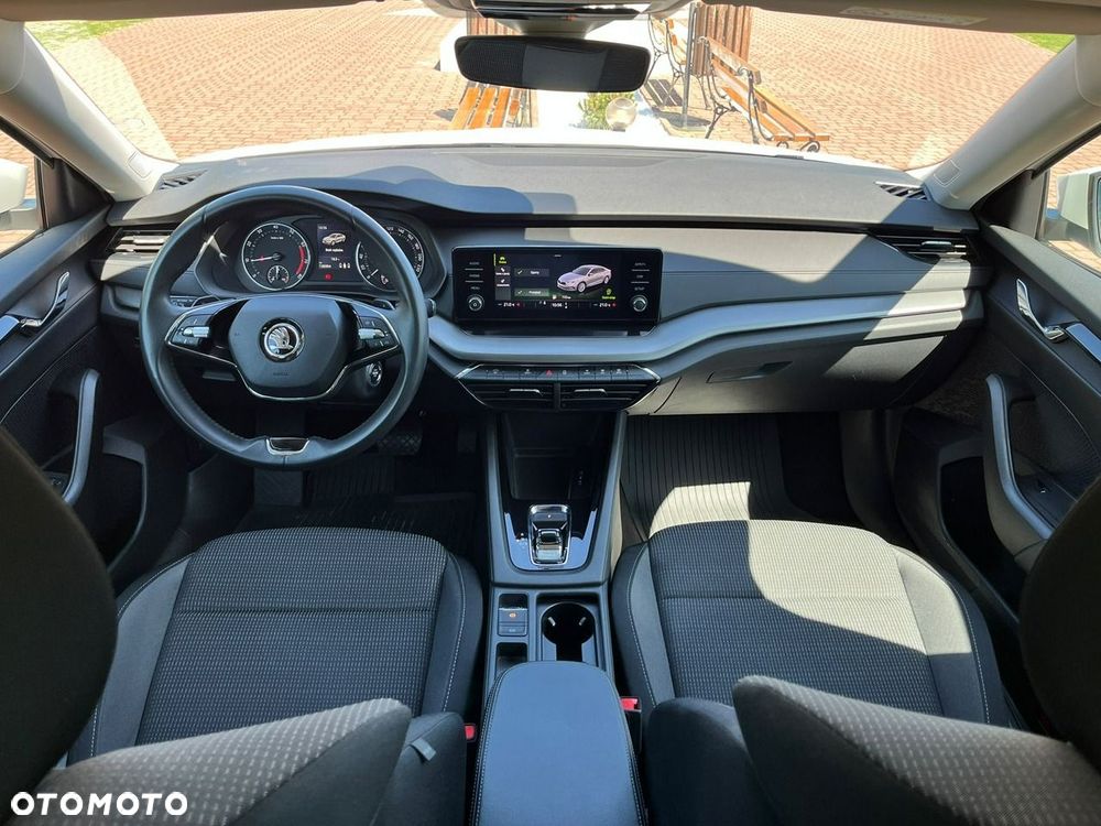 Skoda Octavia 1.5 TSI e-Tec Ambition DSG - 32