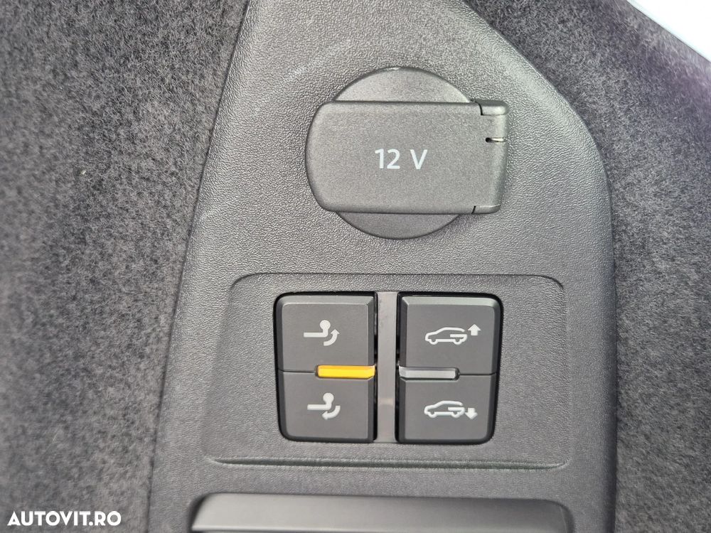 Volkswagen Touareg 3.0 V6 TDI SCR 4Motion Automatik Elegance - 34