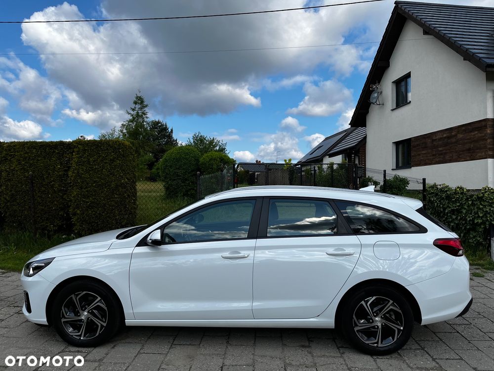 Hyundai i30 1.5 Intro - 9