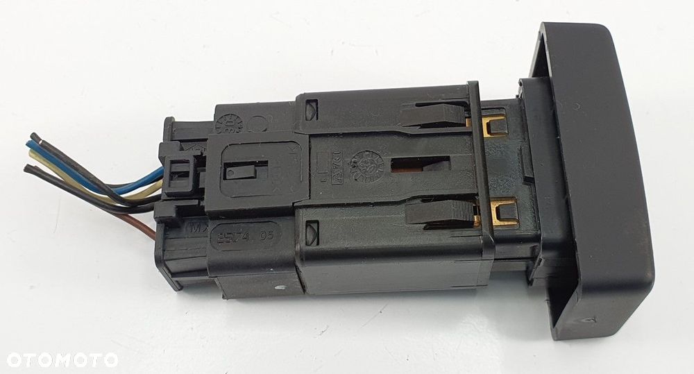 PRZYCISK ŚWIATEŁ AWARYJNYCH DACIA LOGAN MCV I - 2