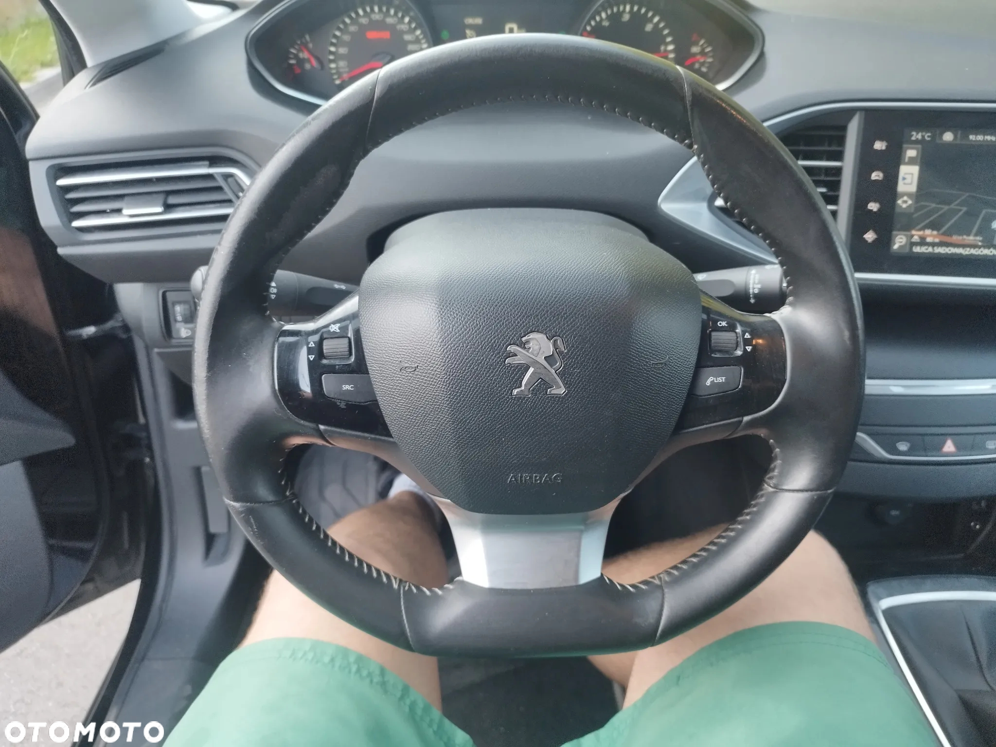 Peugeot 308 - 18