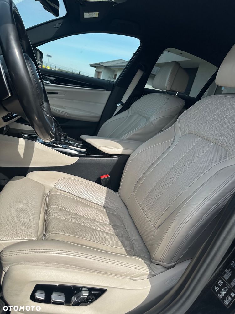 BMW Seria 5 540i xDrive M Sport sport - 16
