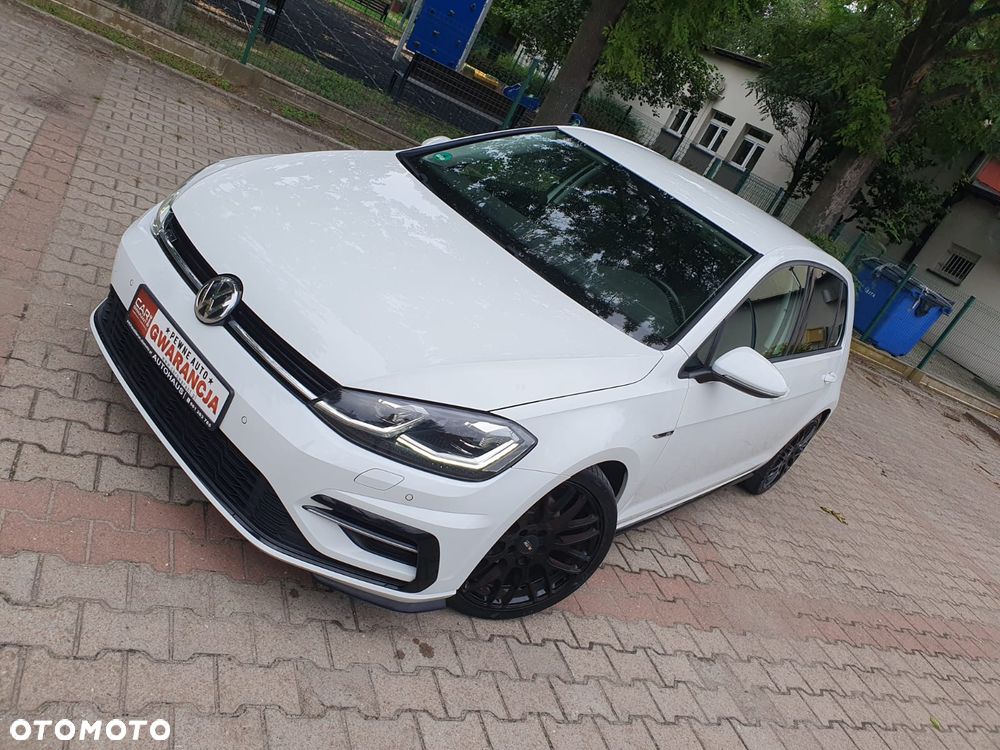 Volkswagen Golf 1.5 TSI OPF R-Line - 1