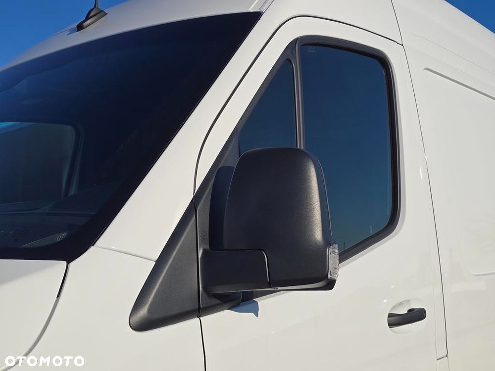 Mercedes-Benz Sprinter 317 CDI Long BASE 9G-Tronic - 19